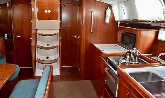 Beneteau 461 image