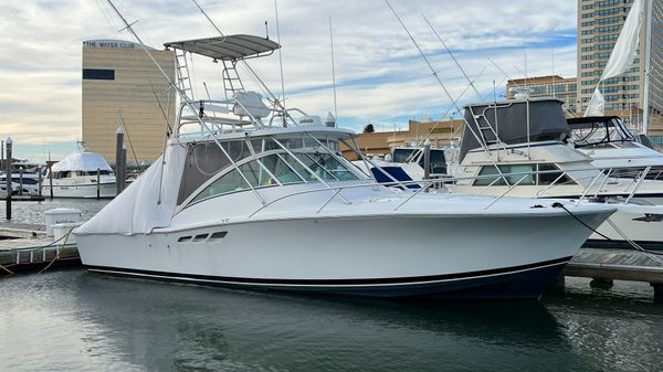 Luhrs 36 Open w Bow Thruster 