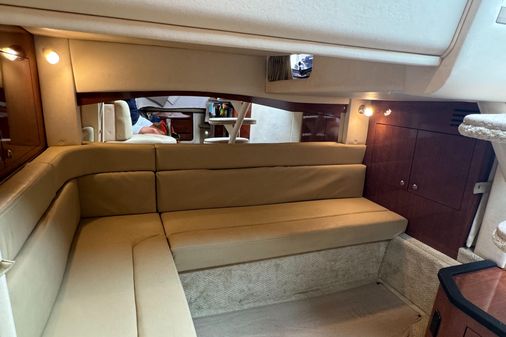 Sea Ray 340 Sundancer image