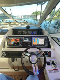 Sea Ray 450 Sundancer image