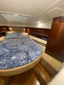 Sea Ray 450 Sundancer image