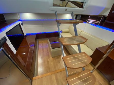 Sea Ray 450 Sundancer image