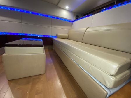 Sea Ray 450 Sundancer image