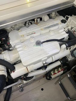 Sea Ray 450 Sundancer image