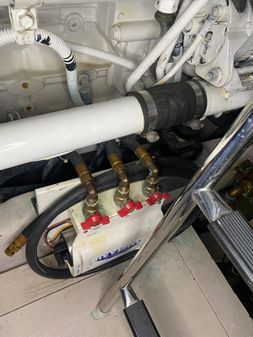 Sea Ray 450 Sundancer image