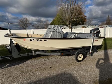 Boston-whaler NAUSET-17 image