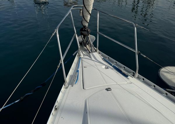 Beneteau 350 image