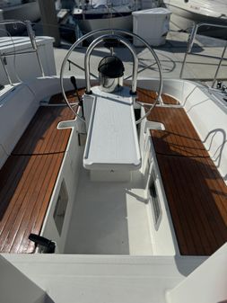 Beneteau 350 image