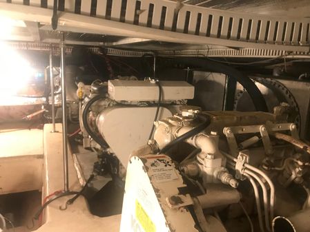 Carver 420 Aft-cabin Motoryacht image