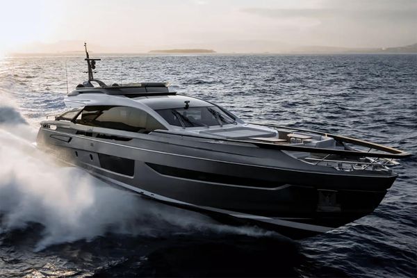 Azimut S10 - main image