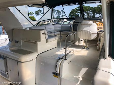 Cruisers-yachts 3650-AFT-CABIN image