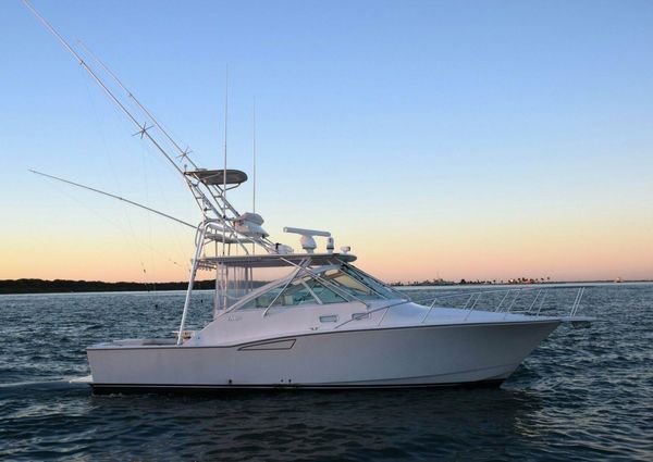 Cabo 35 Express image