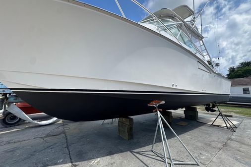 Cabo 35 Express image