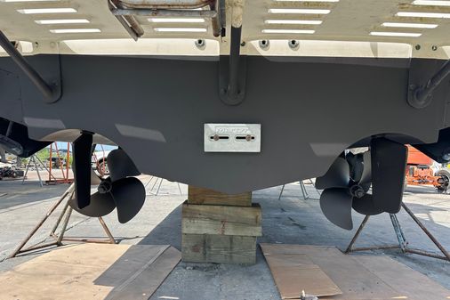 Cabo 35 Express image