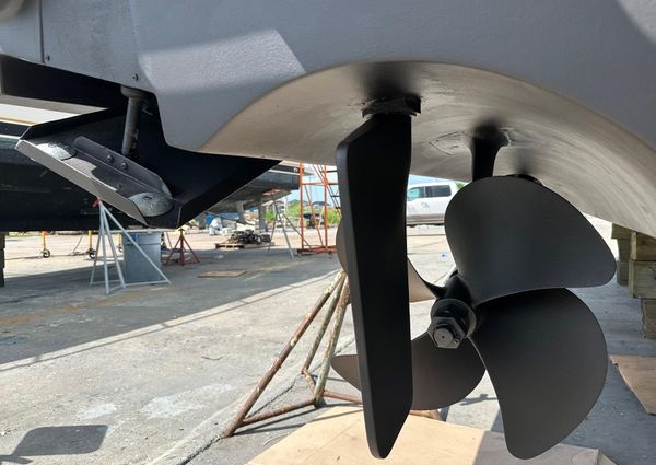 Cabo 35 Express image