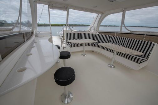 Lazzara 76 Motor Yacht image