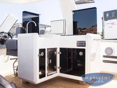 Fjord 48 Open image