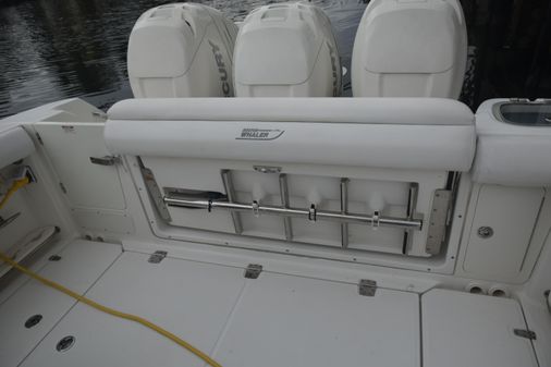 Boston Whaler 350 Outrage image