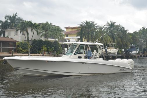 Boston Whaler 350 Outrage image