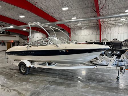 Bayliner 215-BOWRIDER image