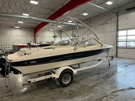 Bayliner 215-BOWRIDER image