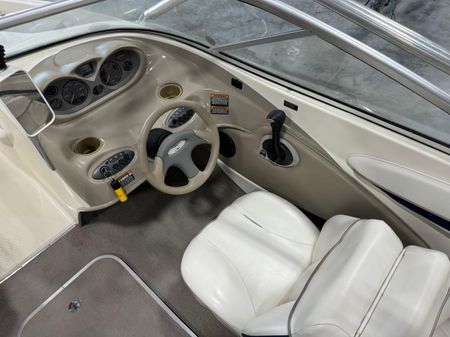 Bayliner 215-BOWRIDER image