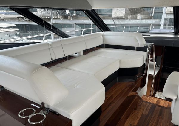 Sea Ray 47 Sundancer image