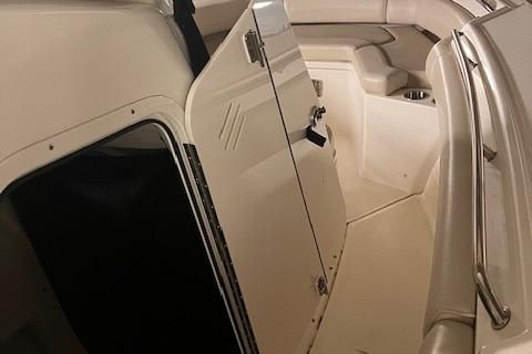 Boston-whaler 250-OUTRAGE image