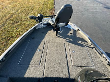 Lowe Stinger 188 image