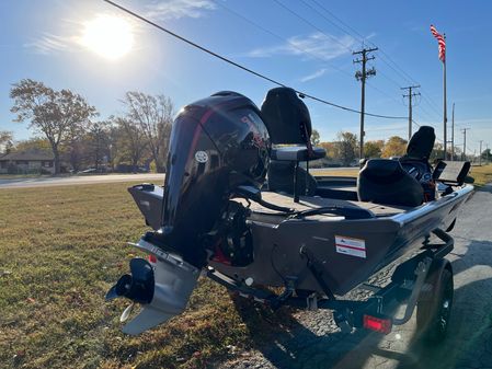 Lowe Stinger 188 image