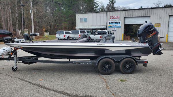 Skeeter ZXR20