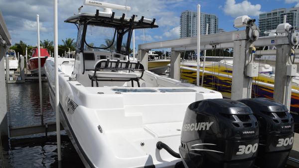 DEEP IMPACT Contender Yellowfin 330 Open CC