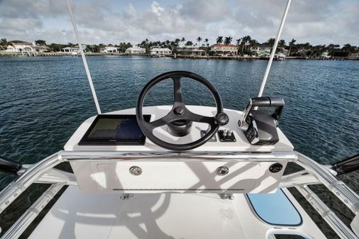 Bahama 41' image