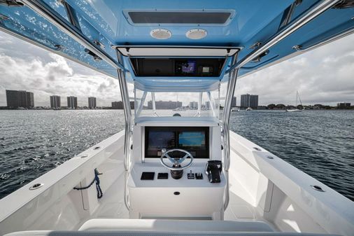 Bahama 41' image