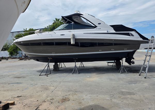 Sea Ray 370 Venture image