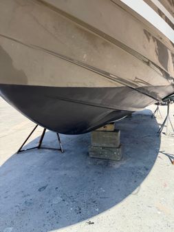 Sea Ray 370 Venture image