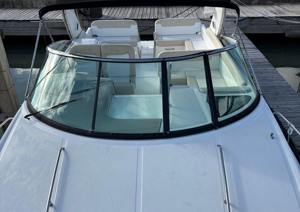 Sea Ray 370 Venture image