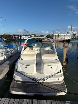 Sea Ray 370 Venture image