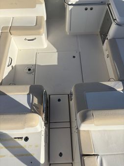 Sea Ray 370 Venture image