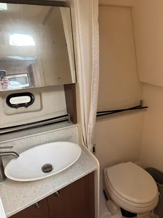 Sea Ray 370 Venture image