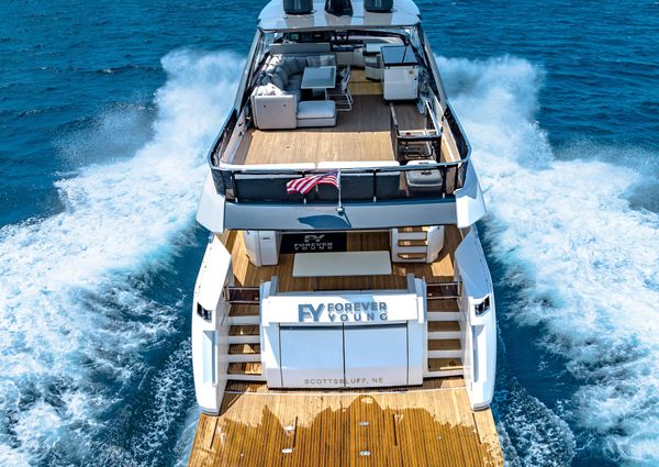 Ferretti Yachts 780 image