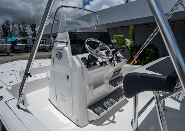 Tidewater 2110-BAY-MAX image