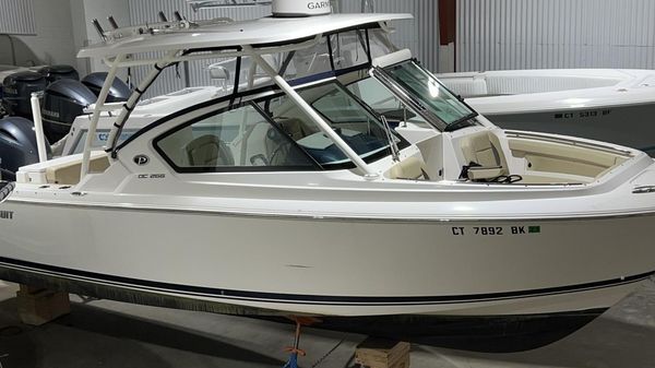 Pursuit DC 266 