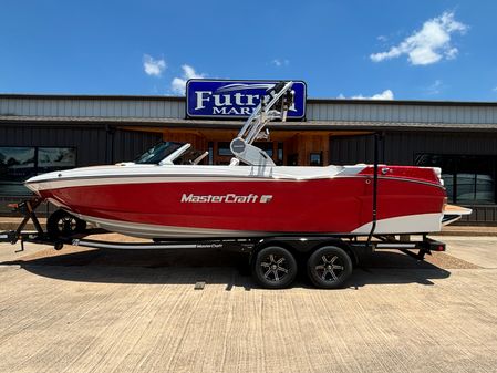 Mastercraft XT25 image