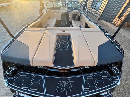 Mastercraft NXT24 image