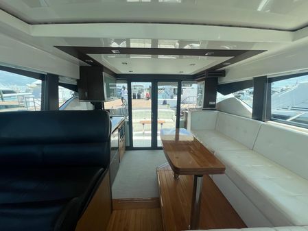 Tiara Yachts 44 Coupe image