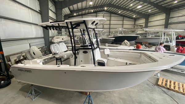 Sea Pro 219