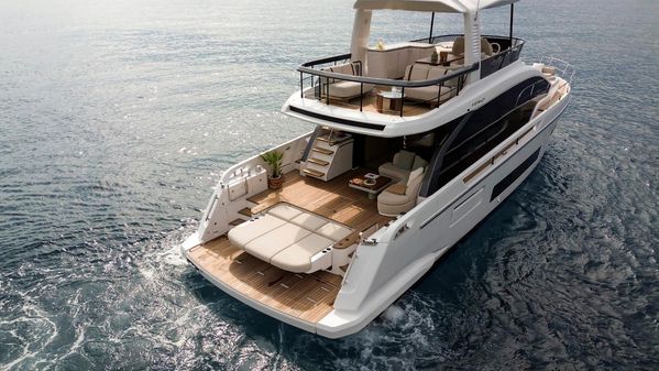 Azimut Fly 62 image