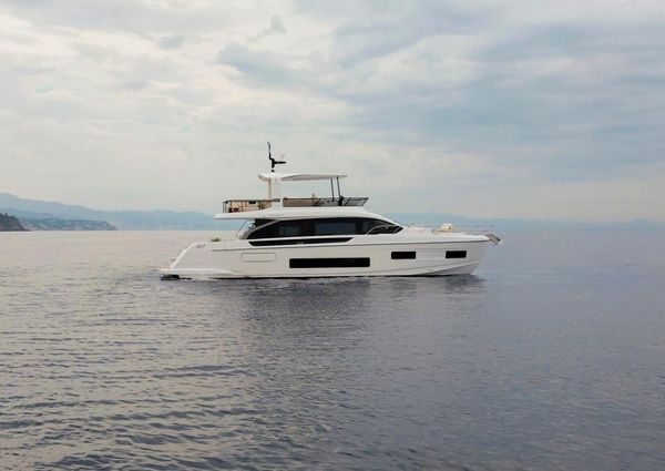 Azimut Fly 62 image