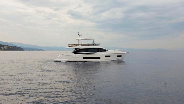 Azimut Fly 62 image